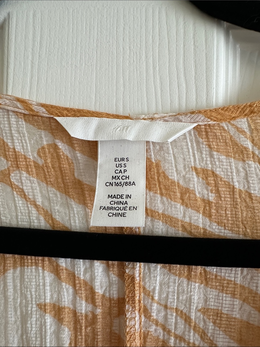 H&M White and Mustard Yellow AnimalPrint Maxi Dress Crinkled Fabric - Picture 3 of 10
